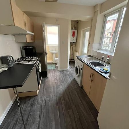 Flat 1, 67 Colwick Road Ng2 4Al Apartment Nottingham Exterior foto