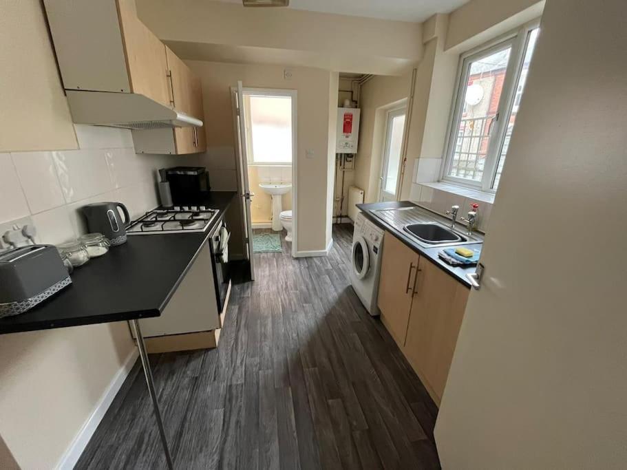 Flat 1, 67 Colwick Road Ng2 4Al Apartment Nottingham Exterior foto