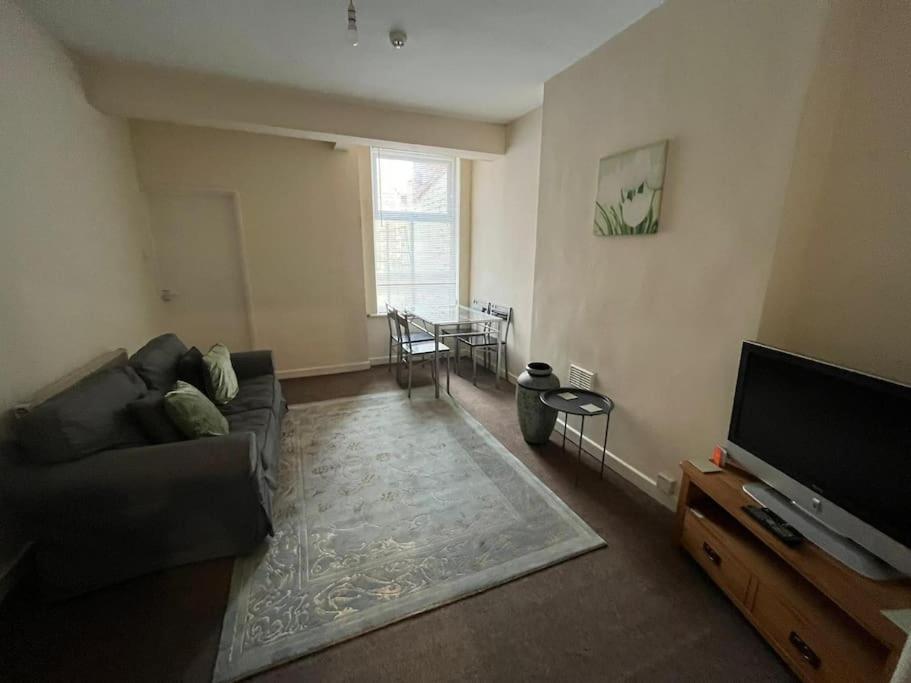 Flat 1, 67 Colwick Road Ng2 4Al Apartment Nottingham Exterior foto